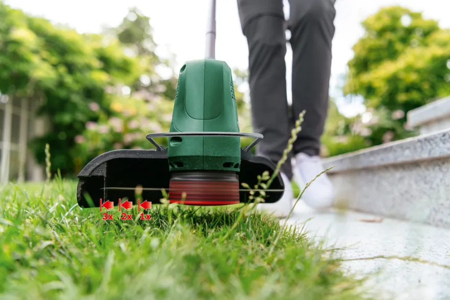 Bosch EasyGrassCut 18V-26 græstrimmer