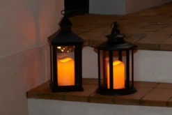 Firkantet lanterne med LED-bloklys